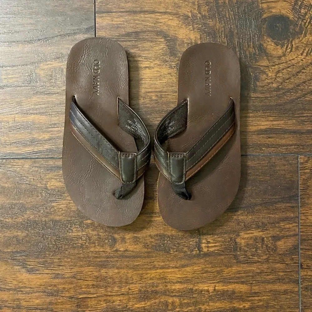 Old Navy Boys Brown Faux Leather Sandals, Size 12/13